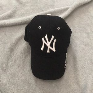 Yankees hat